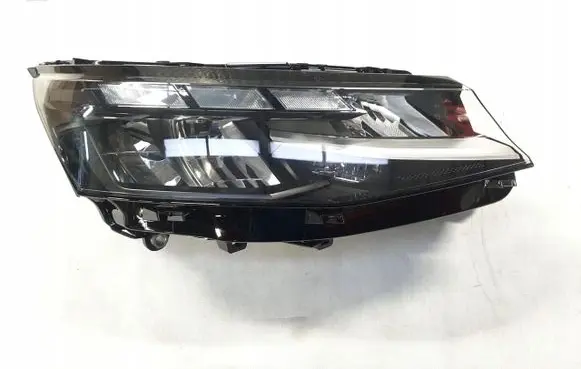Volkswagen Transporter - Caravelle T7 Headlight/headlamp 7T1941036AE