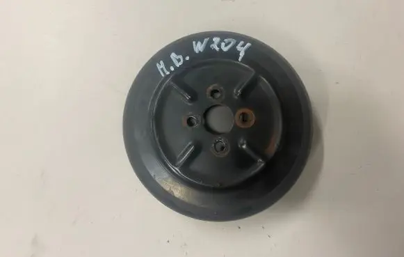 Mercedes-Benz C W204 Water pump pulley A2712020110