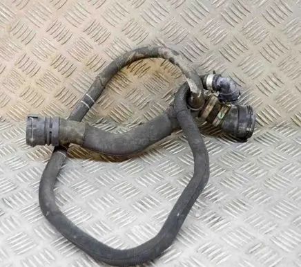 BMW i3 Engine coolant pipe/hose 8604224