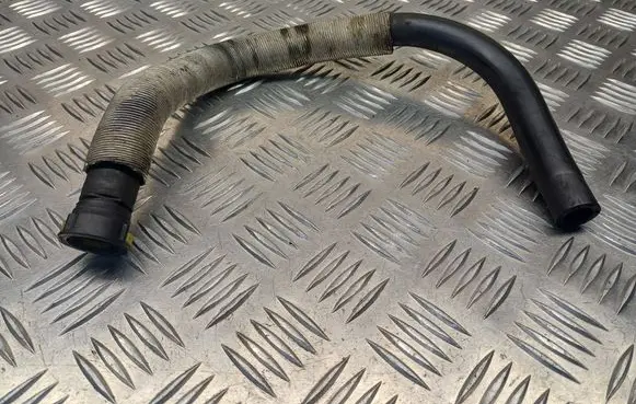 Renault Laguna III Breather hose/pipe 8200514063A
