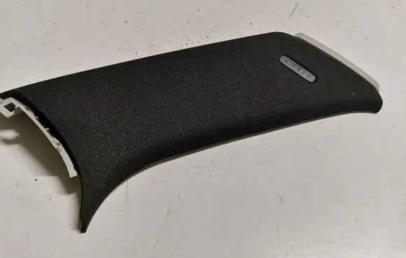 (C) pillar trim