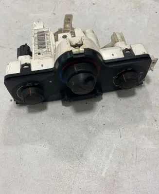 Renault Megane II Climate control unit 69420001 2E722M 666445V