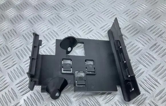 Skoda Kamiq Engine control unit holder 2Q0906507D