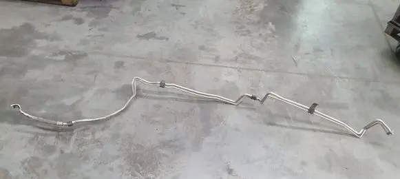 KIA Sorento IV Air conditioning (A/C) pipe/hose 