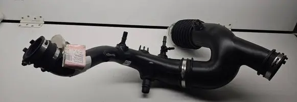 Ford F150 Air intake hose/pipe FL329C623E 271047R1564