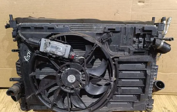 Ford Kuga II Radiator set 8V619L440AC FCC7A S4213005