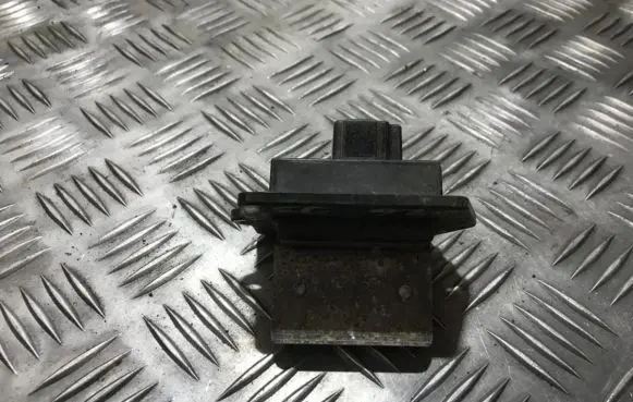Mazda 626 Heater blower motor/fan resistor hb151ga5ra 2j15