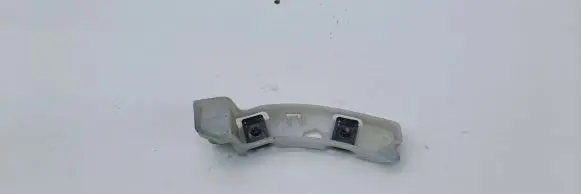 Peugeot 208 Front bumper mounting bracket 9673270380