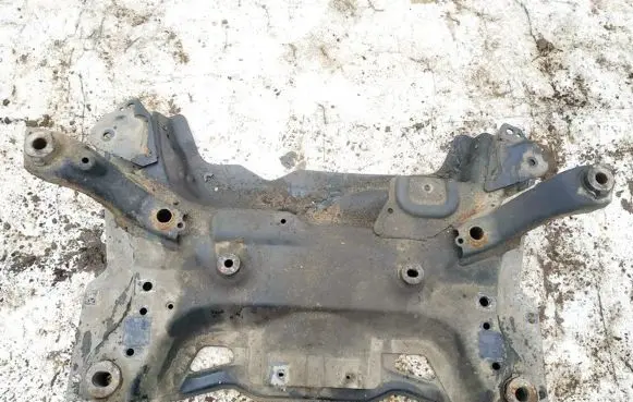 Peugeot 508 Front subframe