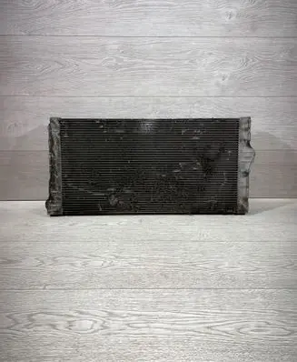 BMW 5 F10 F11 Coolant radiator 8509176