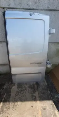 Rear door