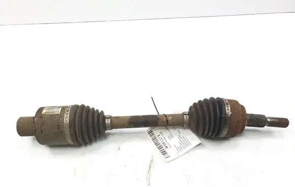 Jeep Grand Cherokee (WK) Front driveshaft 52104590AA
