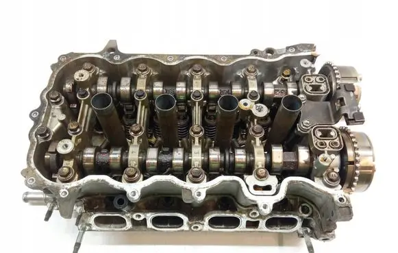 Toyota Yaris Engine head 133