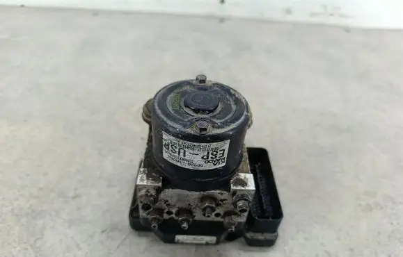 KIA Carens I ABS Pump 589201D300