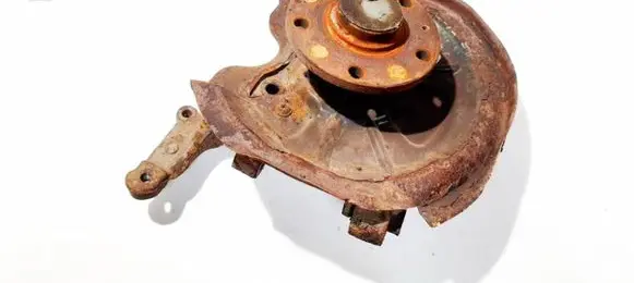 Rear wheel hub