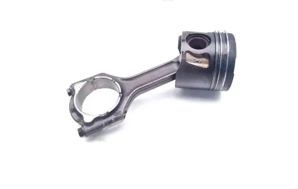 Opel Insignia A Piston with connecting rod A20DTE