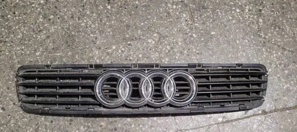 Audi A4 S4 B5 8D Front grill 8D0853651R