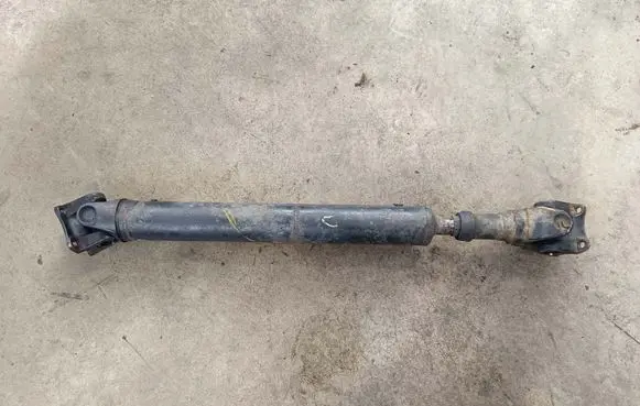Nissan Navara D40 Middle center prop shaft 2130037