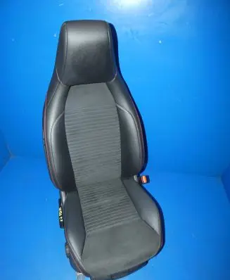 Mercedes-Benz GLA W156 X156 Front passenger seat 