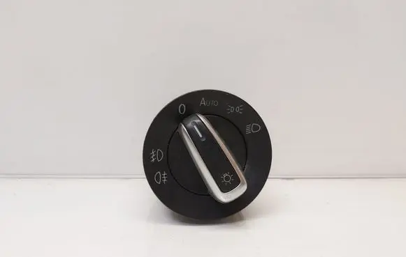 Volkswagen PASSAT B7 Light switch 3C8941431A