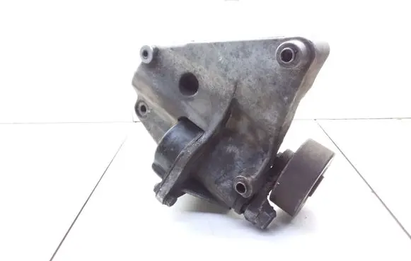 BMW 3 E46 A/C compressor mount bracket 64552247388