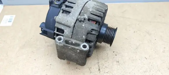 Mercedes-Benz C W204 Generator/alternator A0009067900