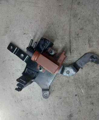 Ford Galaxy Turbo solenoid valve 6G9Q9E882CB 70177102