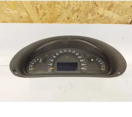 Mercedes-Benz C W203 Speedometer (instrument cluster) 2035401347 87001411 2035401347Q04