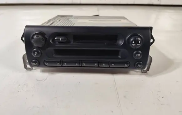 Mini One - Cooper R50 - 53 Radio/CD/DVD/GPS head unit 6921593 10878310 2H5960310