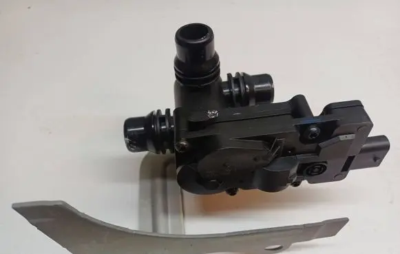 Mercedes-Benz Sprinter W907 W910 Electric auxiliary coolant/water pump A0005061300 10005061300 EGL0004