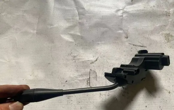 Mercedes-Benz E W211 Cruise control stalk a0085452524 0085452524