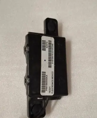 Dodge Challenger Antenna control unit P68186558AA 16321