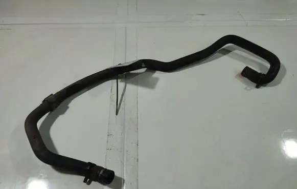 Skoda Roomster (5J) Engine coolant pipe/hose 