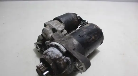 Volkswagen Polo Starter motor
