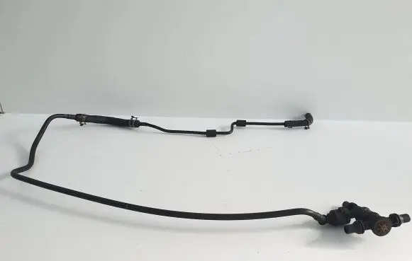 Mercedes-Benz Sprinter W907 W910 Engine coolant pipe/hose A9075011400
