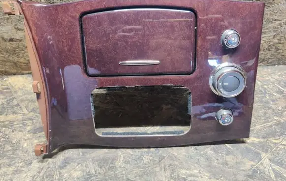 Infiniti Q70 Y51 Glove box central console P13711B34500 P66117B34000