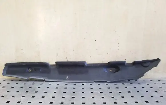 Audi A3 S3 8V Fender end trim 8V0821112C