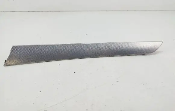 Audi A4 S4 B8 8K Front door trim bar 8K0867410