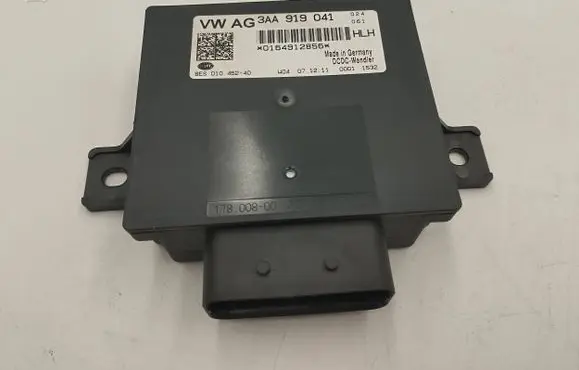 Volkswagen PASSAT B7 Power management control unit 3AA919041 8ES01045240 0164912856
