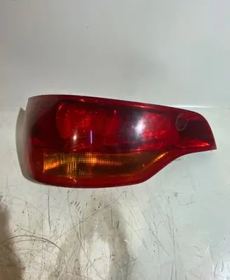 Audi Q7 4L Rear/tail lights 4L0945093 201068420 4088180