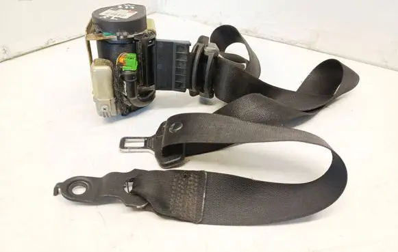 Mercedes-Benz E W211 Front seatbelt 561014701 008R00C 21302