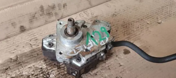 Volkswagen Crafter Fuel injection high pressure pump 059130755N