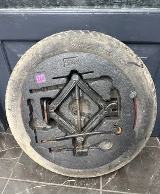 Hyundai i30 R15 spare wheel 