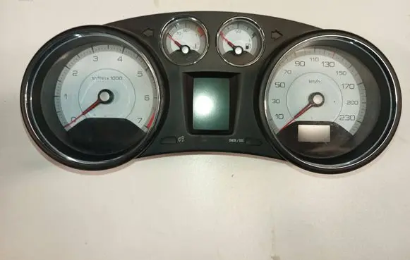 Peugeot 308 Speedometer (instrument cluster) 9665107580