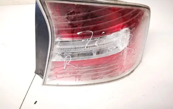 Subaru Legacy Rear/tail lights