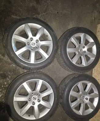 Nissan 350Z R17 alloy rim CD000FZ31