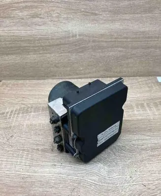 BMW 5 E60 E61 ABS Pump 6775740 6768550