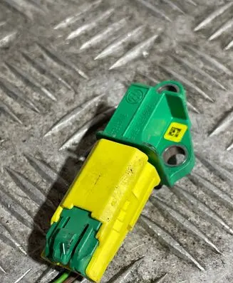 Audi A6 S6 C6 4F Airbag deployment crash/impact sensor 1K0909606C