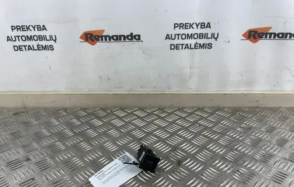 Traction control (ASR) switch