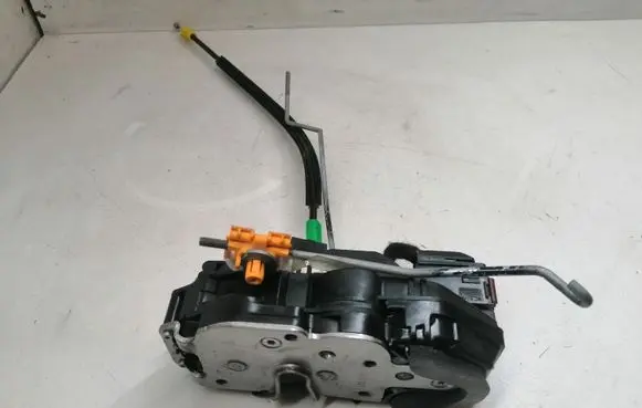 Mitsubishi Outlander Rear door lock 3023800 3323881